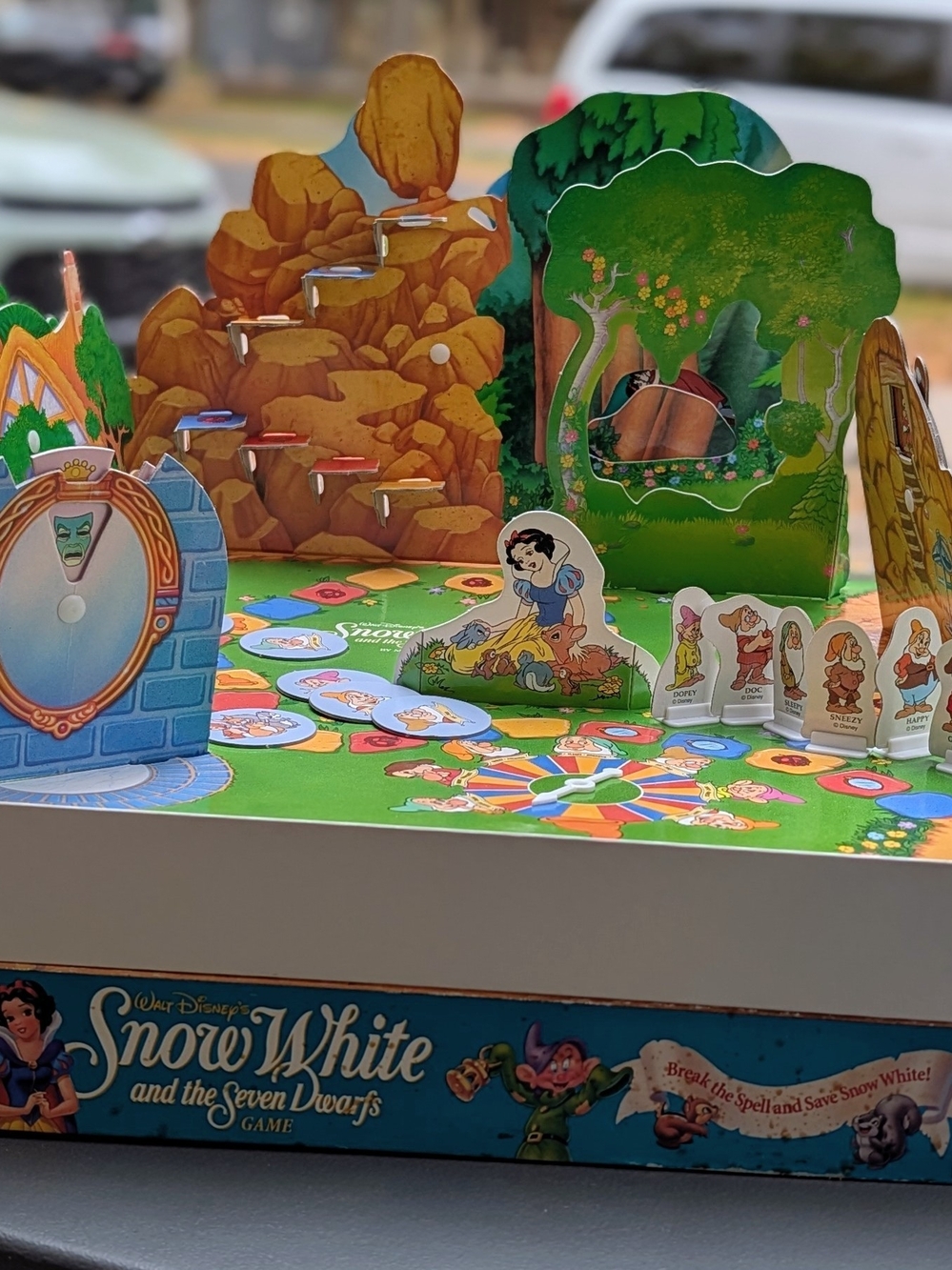 Vintage Disney Snow White & Seven Dwarfs 3D Board Game 1992